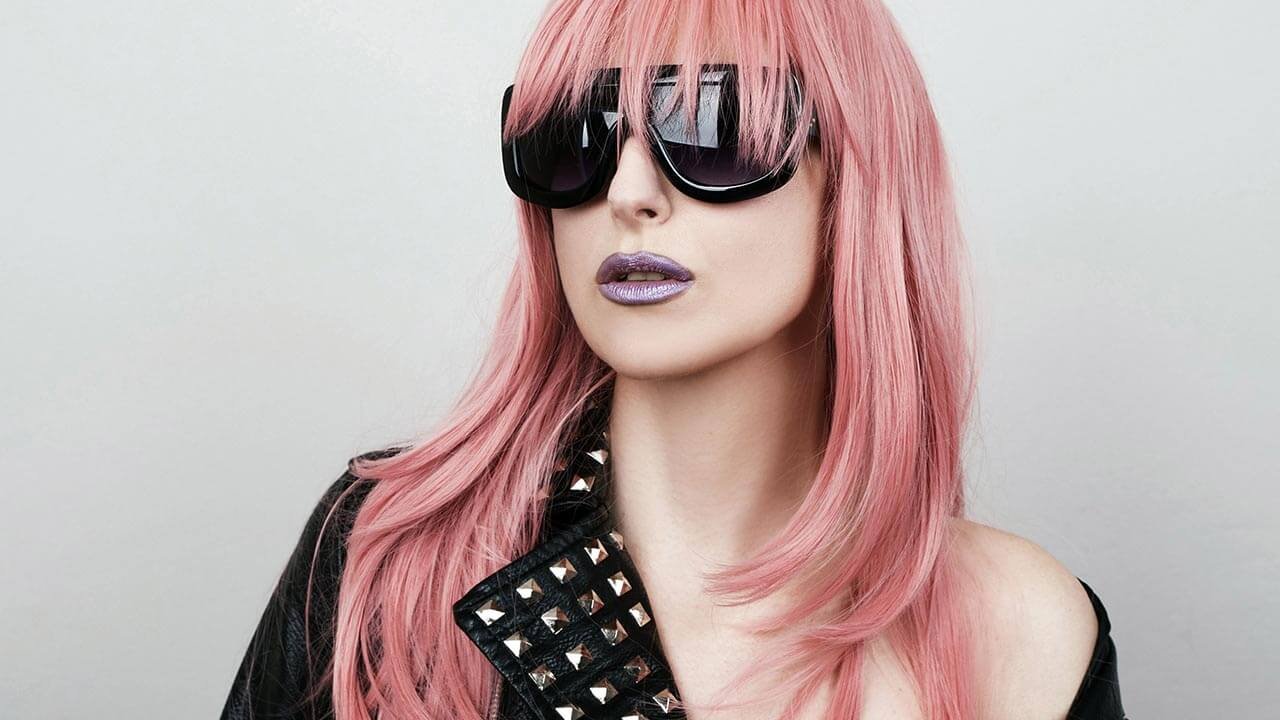 How to Get a Salmon Pink Hair Color - L'Oréal Paris