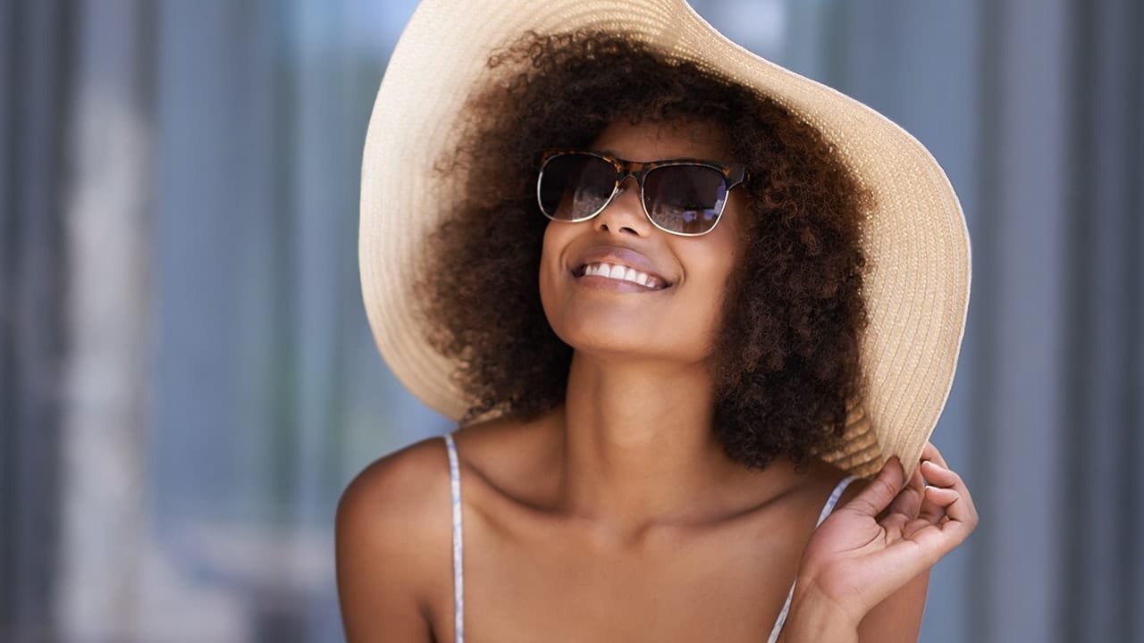 How to Help Prevent Hat Hair - L'Oréal Paris