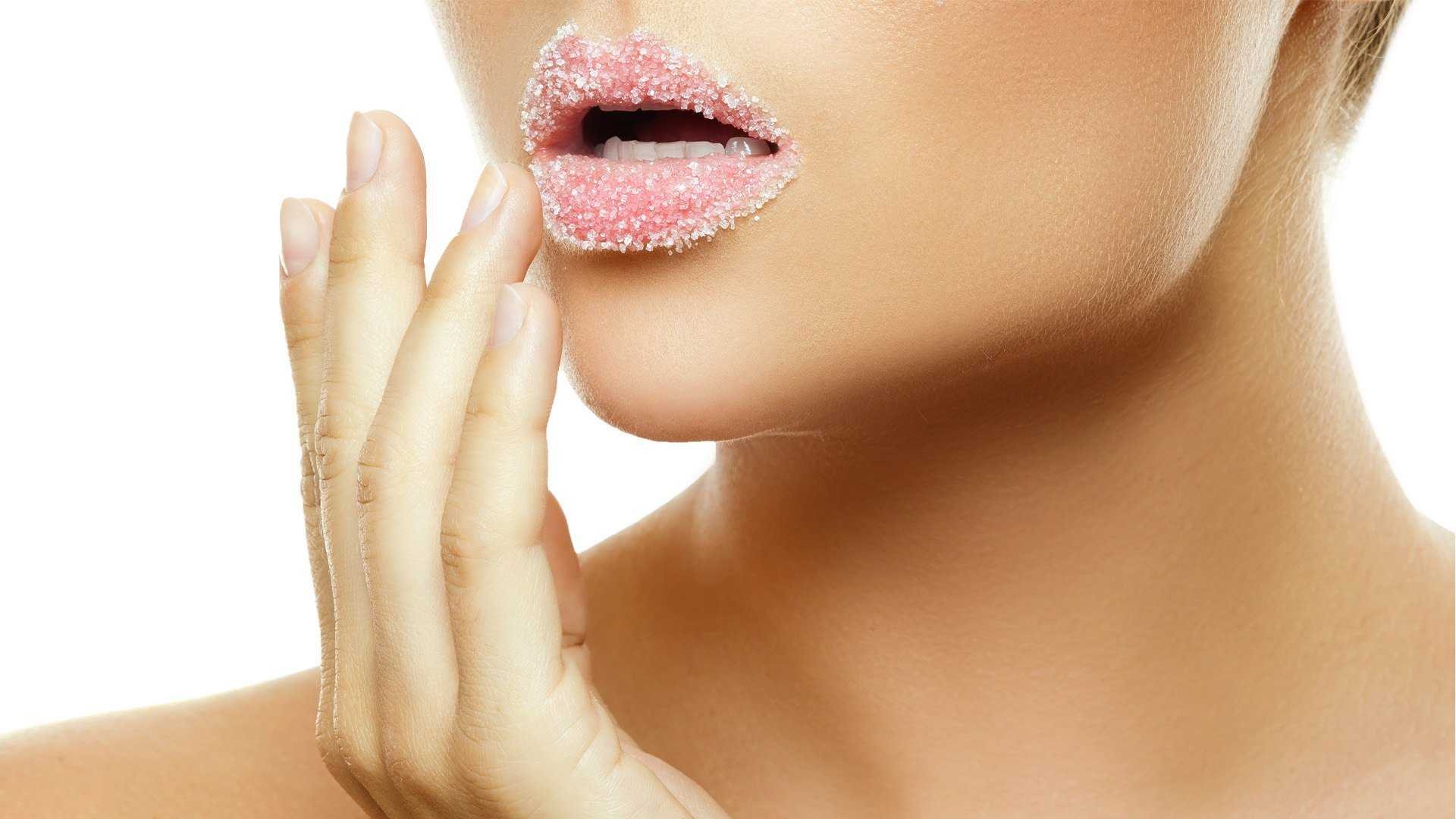 How To Exfoliate Lips With A Lip Scrub L Oreal Paris