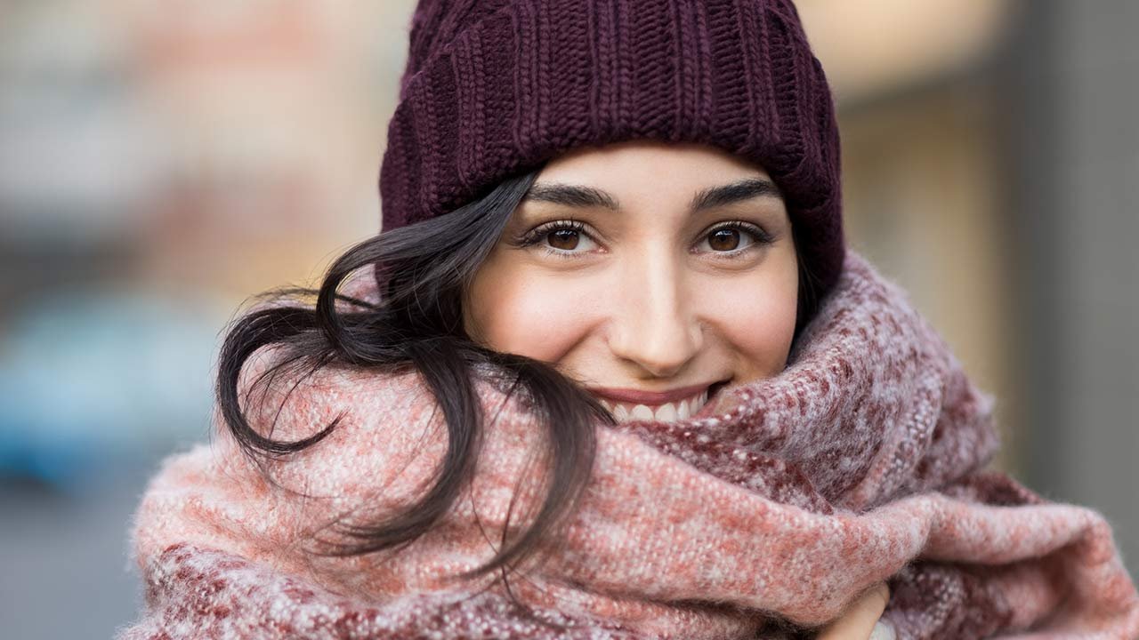 5 Steps to Help Avoid Hat Hair This Winter L'Oréal Paris