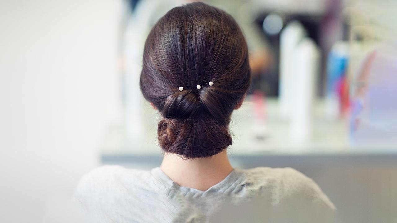 30 Easy Wedding Guest Hairstyles for 2020 - L’Oréal Paris