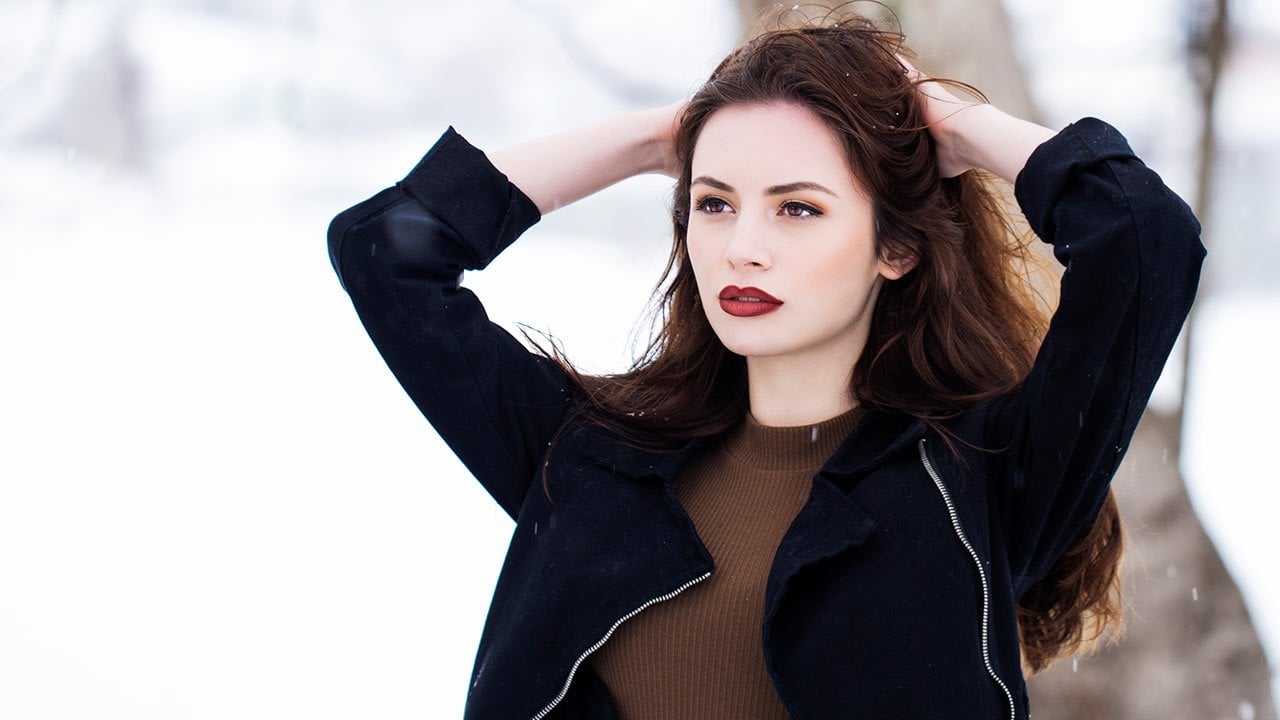 The Best Winter Makeup Looks and Tips For 2020-2021 - L'Oréal Paris