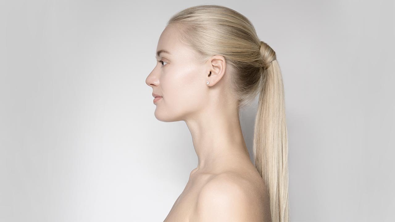 How to Wrap Your Hair Around a Ponytail - L'Oréal Paris
