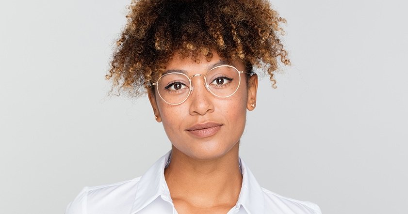 Loreal Paris BMAG Slideshow How To Pick The Best Glasses For Your Face Shape Slide3