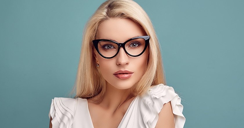 Loreal Paris BMAG Slideshow How To Pick The Best Glasses For Your Face Shape Slide4