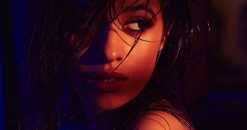 Loreal Paris BMag Slideshow Get A Peek Inside Camila Cabellos Beauty Routine SLIDE 2 D