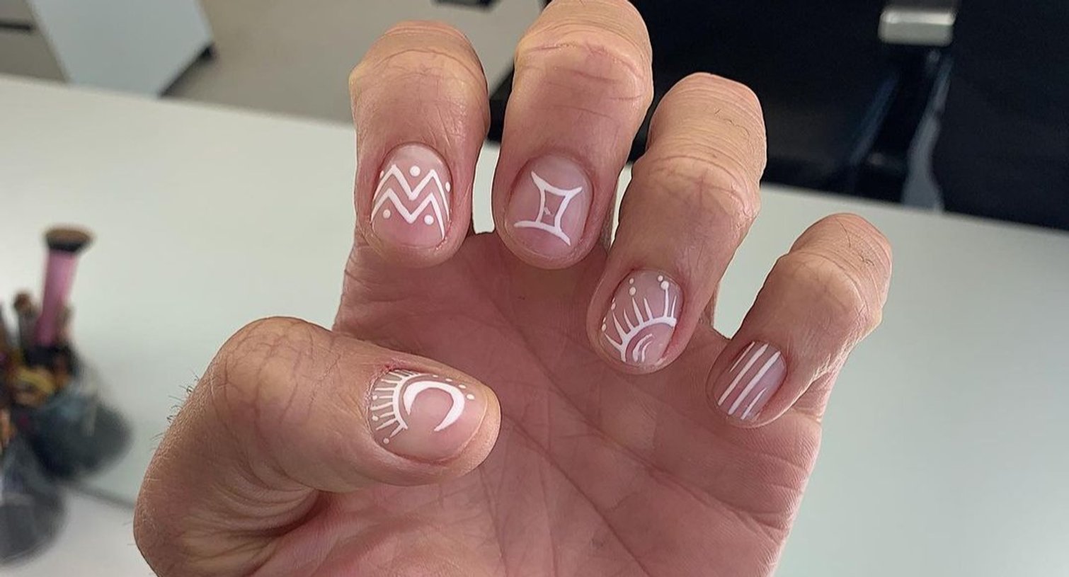 Quick Effortless Nail Designs for 2021