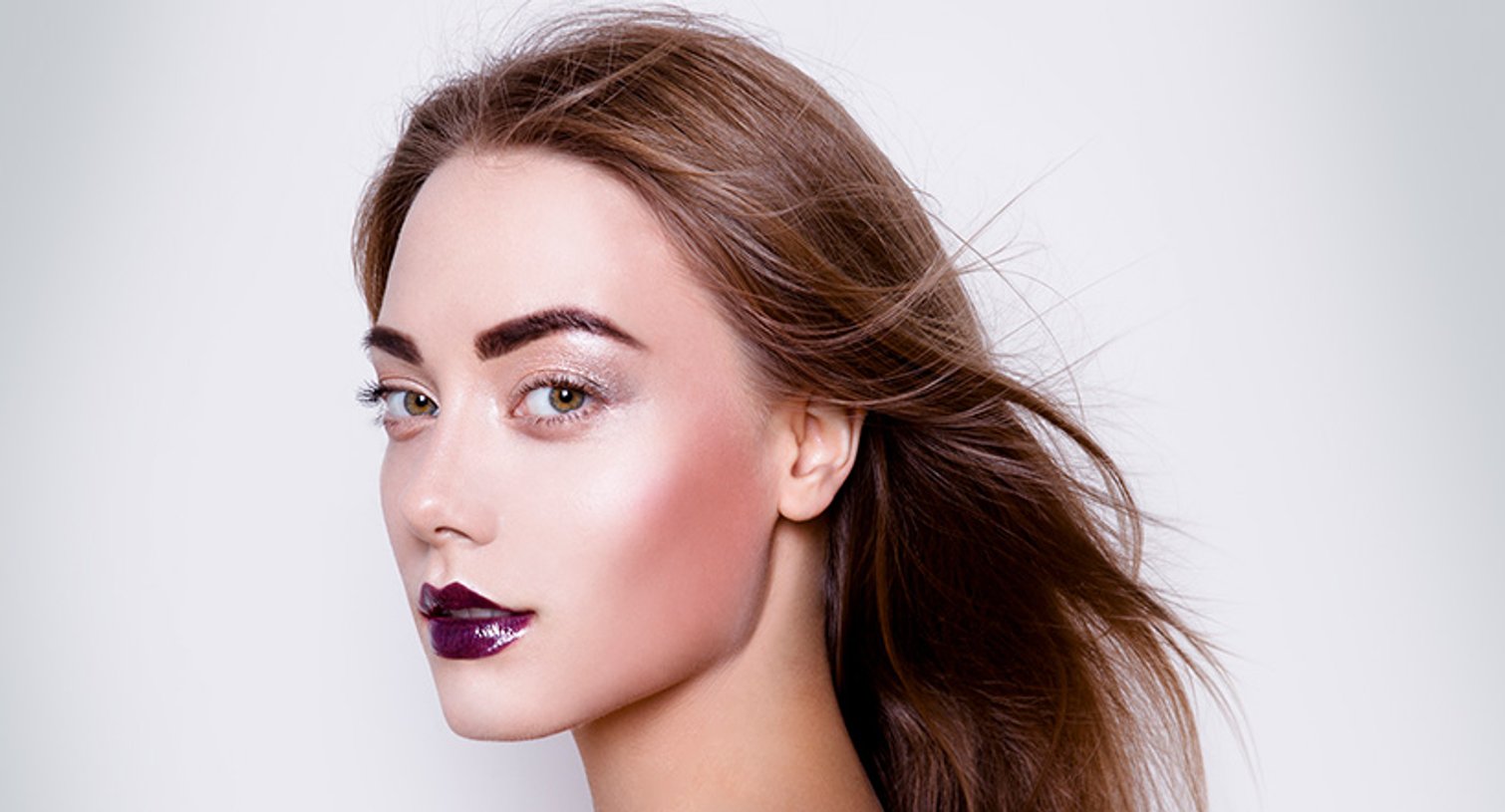 Loreal Paris BMAG Slideshow How To Transition Your Makeup Routine From Fall To Winter Slide5
