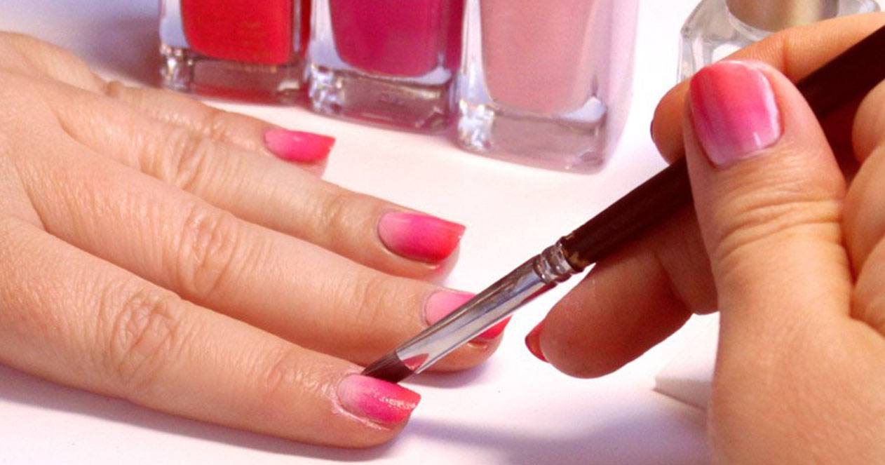 Loreal Paris Article How to Do Pink Ombre Nails All On Your Own Slide5