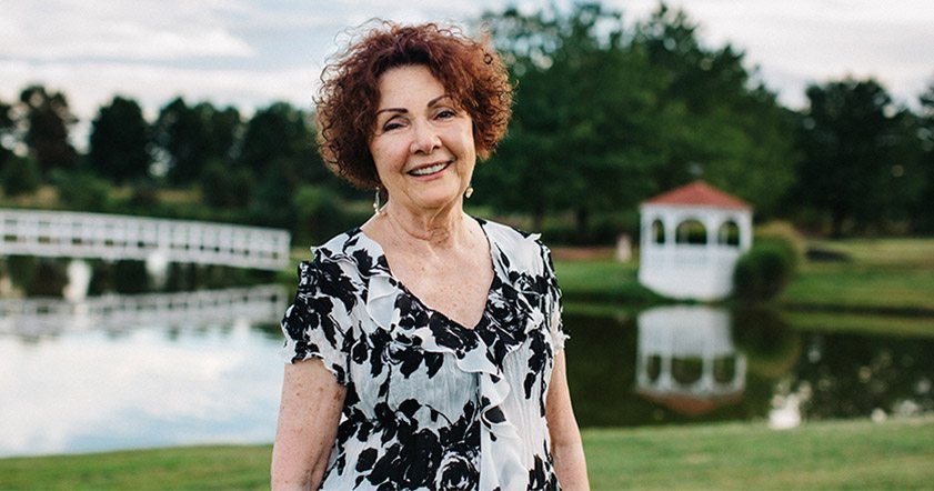 LorealParisBMAGBeautyTipsSlideShow2SandraGunn