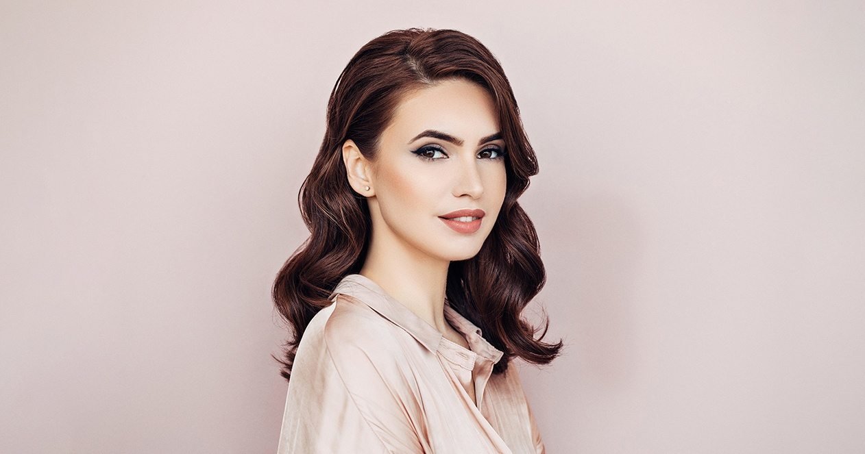 Loreal Paris Slideshow Curling Iron Sizes What Size Is Best For Your Style Slide5