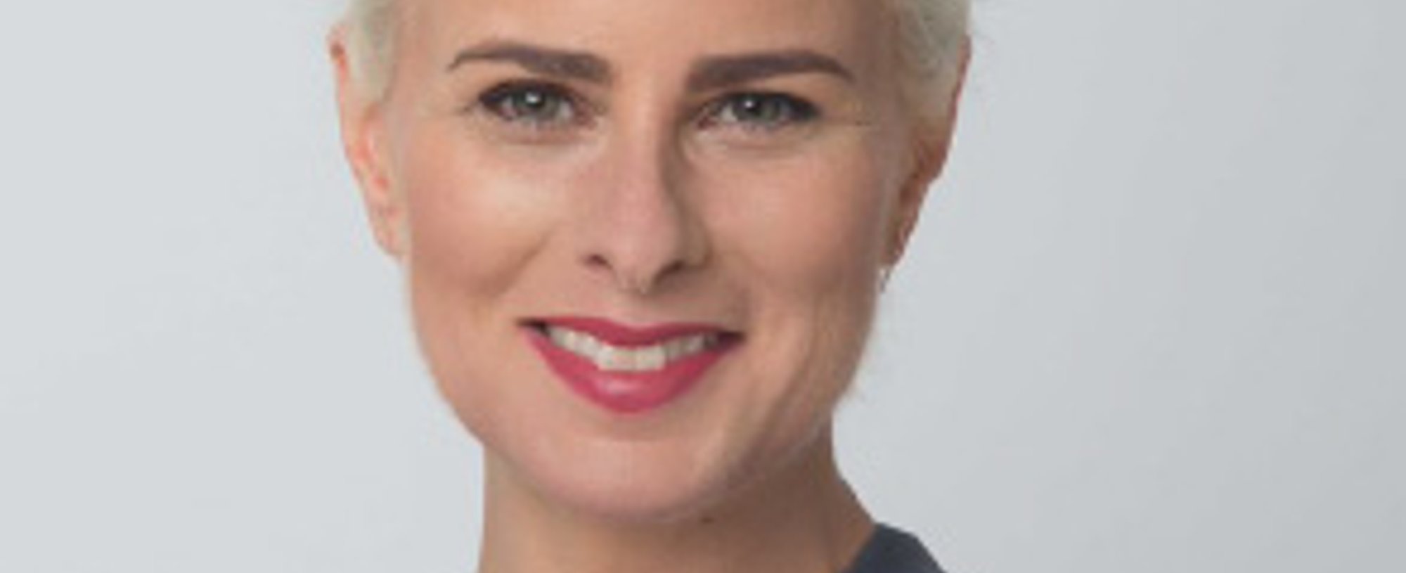 LOreal Paris Video Lori BL Thumb