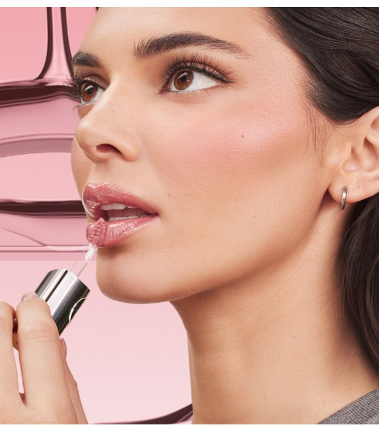 LOREAL COSMETICS PLUMP AMBITION FULLIMGD 1 Desktop May 2025 V3