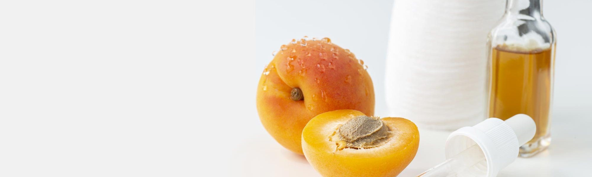 Loreal Paris Makeup Apricot Oil 2000x900
