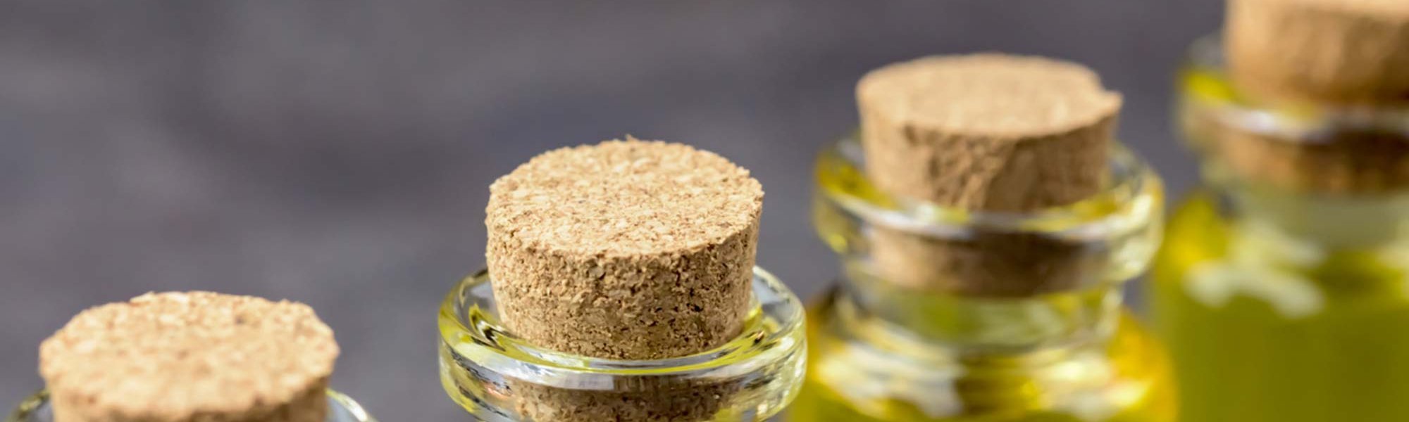 Loreal Paris Makeup Oil 2000x900