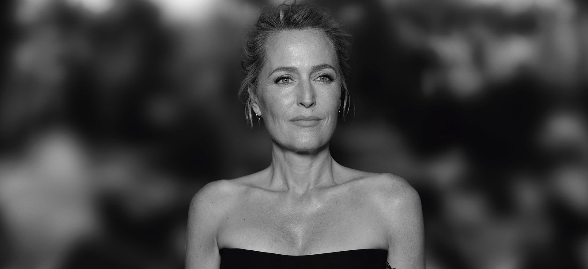 260422 Oap Cannes26 Lights Of Women Worth Awards Gillian Anderson Dmi Website